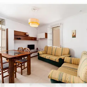 Apartamento Bonito Y Luminoso Piso En Centro Histórico De, Cádiz