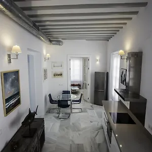 Elegant Apartamento Cádiz